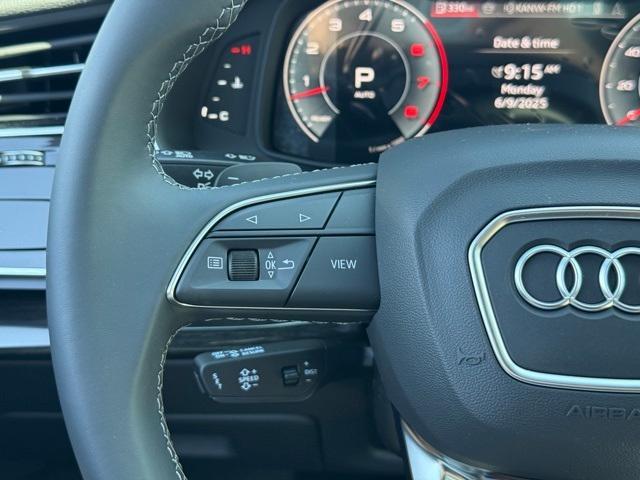 new 2025 Audi Q7 car, priced at $76,350