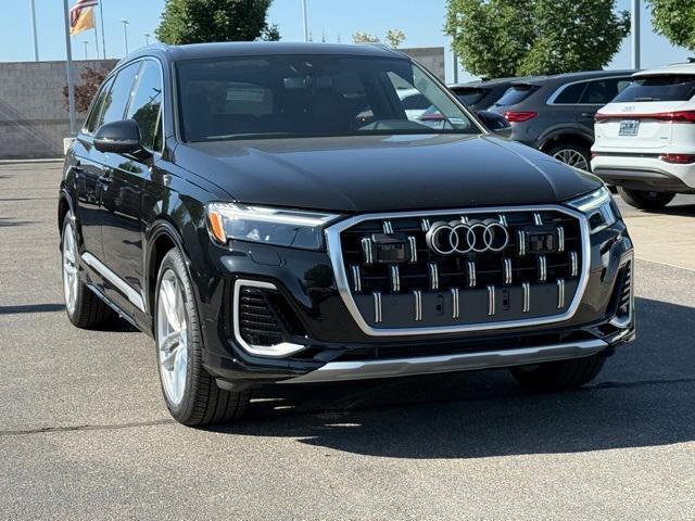 new 2025 Audi Q7 car, priced at $76,350