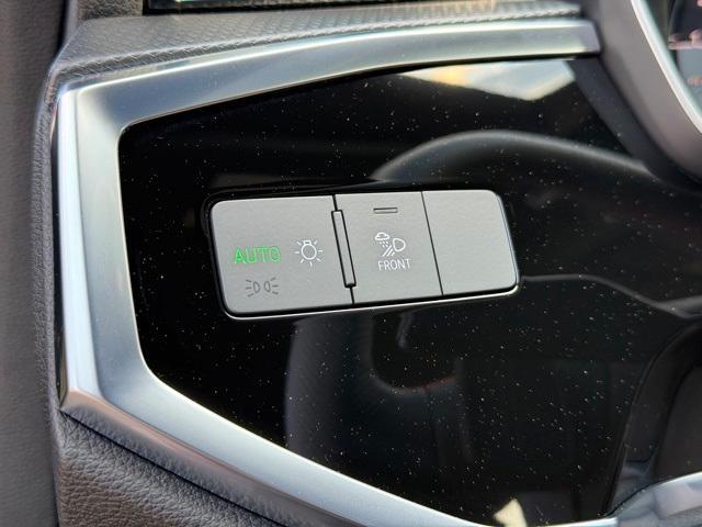 new 2025 Audi Q3 car, priced at $48,130