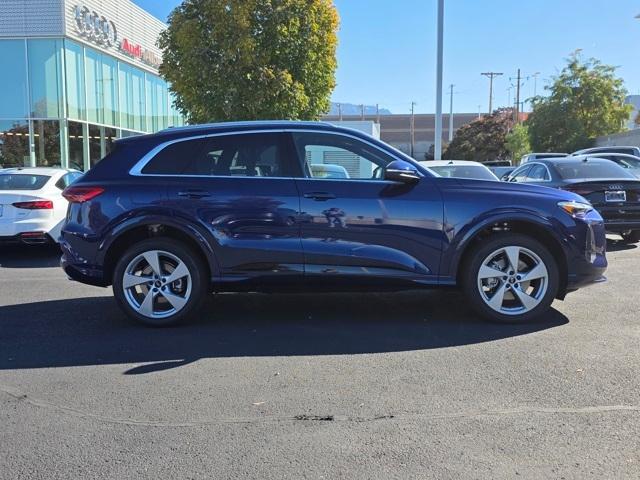 new 2025 Audi Q5 car, priced at $62,170