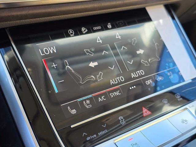 new 2026 Audi Q7 car, priced at $78,295