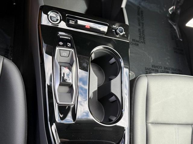 new 2025 Audi Q6 e-tron car, priced at $68,633