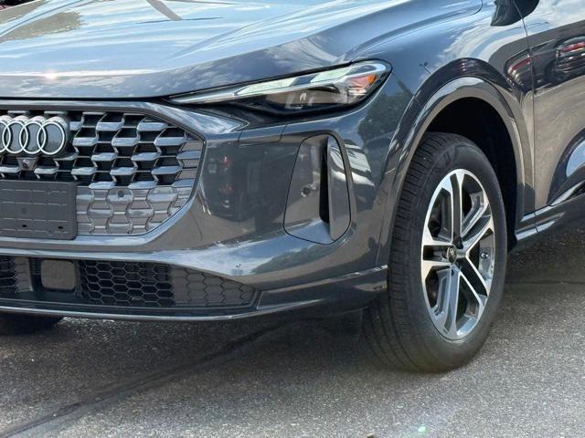 new 2025 Audi Q5 car, priced at $57,775