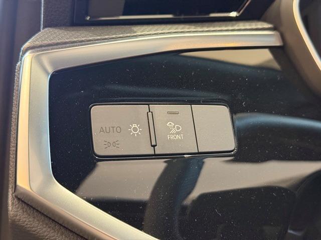 new 2025 Audi Q3 car, priced at $47,110