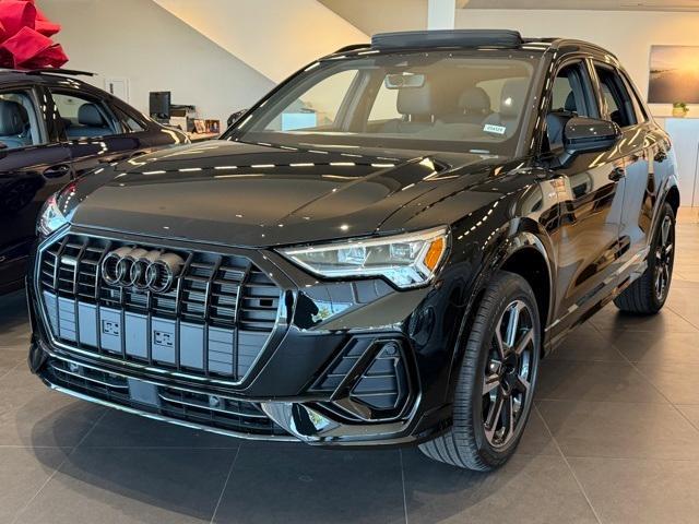 new 2025 Audi Q3 car, priced at $47,110