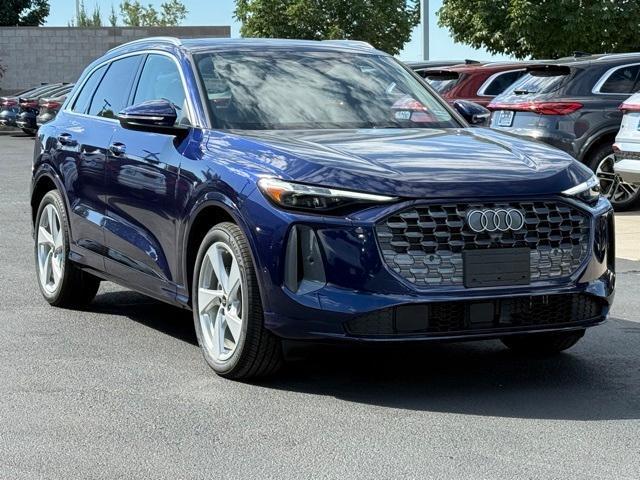 new 2025 Audi Q5 car, priced at $65,120