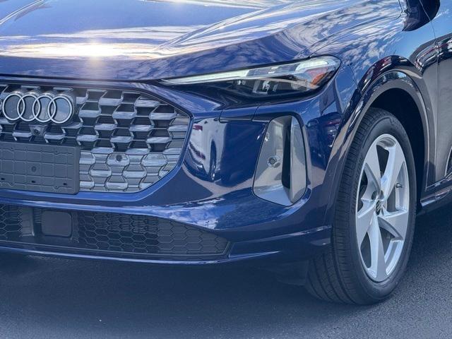 new 2025 Audi Q5 car, priced at $65,120