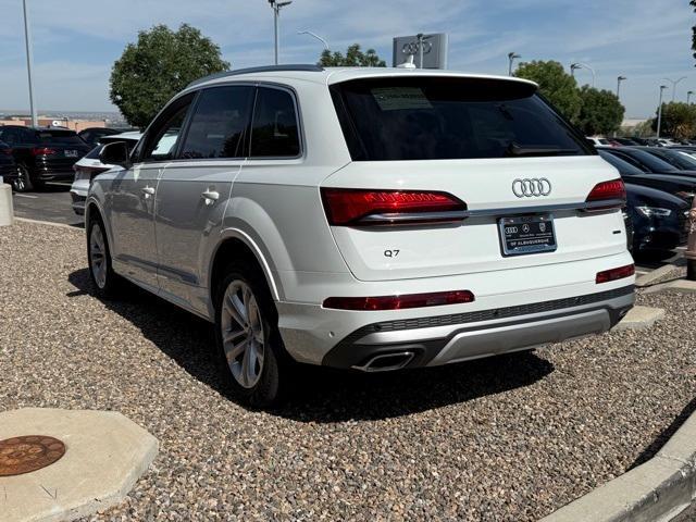 new 2025 Audi Q7 car, priced at $66,835