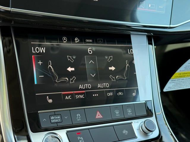 new 2025 Audi Q7 car, priced at $66,835