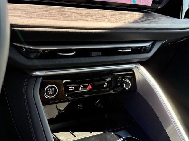 new 2025 Audi Q5 car, priced at $58,190