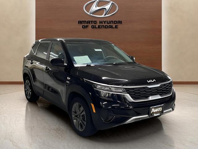 used 2023 Kia Seltos car, priced at $19,495