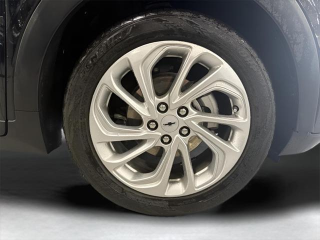 used 2023 Chevrolet Bolt EUV car, priced at $18,495