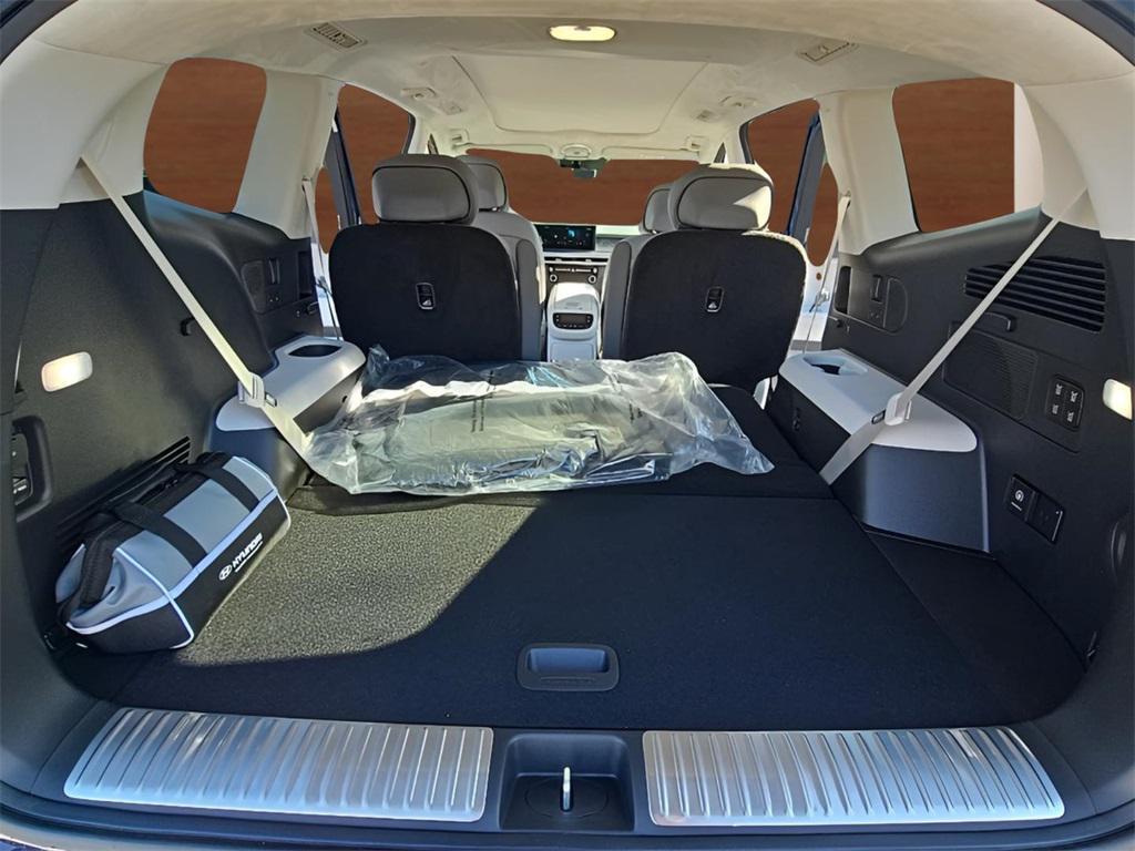 new 2026 Hyundai IONIQ 9 car, priced at $69,925