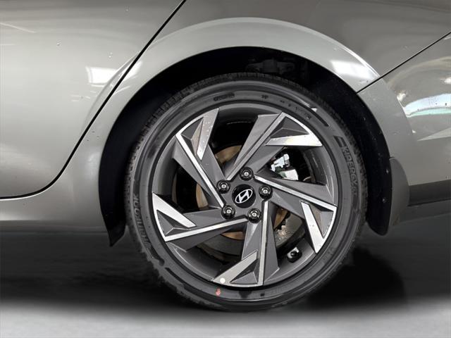 new 2025 Hyundai Elantra car, priced at $28,770