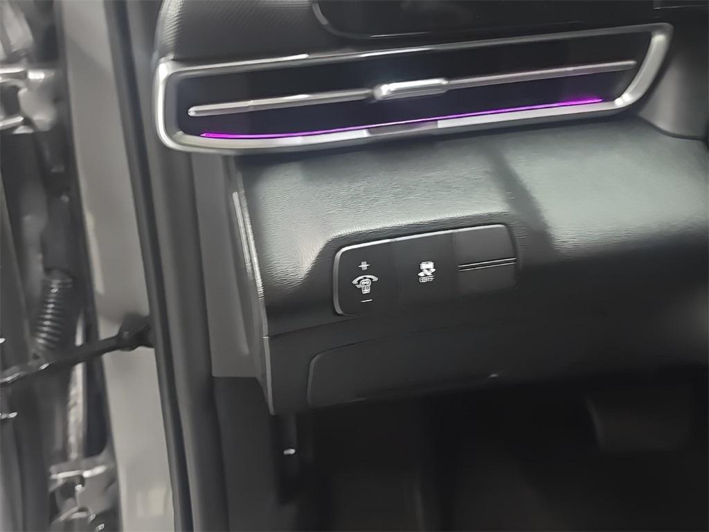 used 2025 Hyundai Elantra car, priced at $20,995