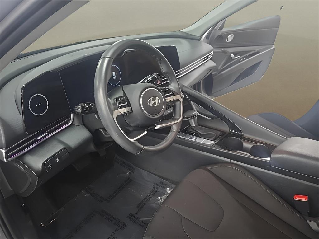 used 2025 Hyundai Elantra car, priced at $20,995