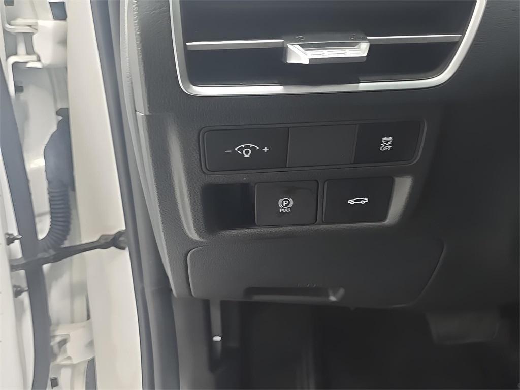 used 2025 Hyundai Sonata car, priced at $20,700