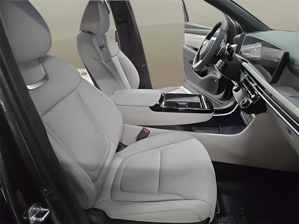 new 2026 Hyundai TUCSON Hybrid car, priced at $40,525