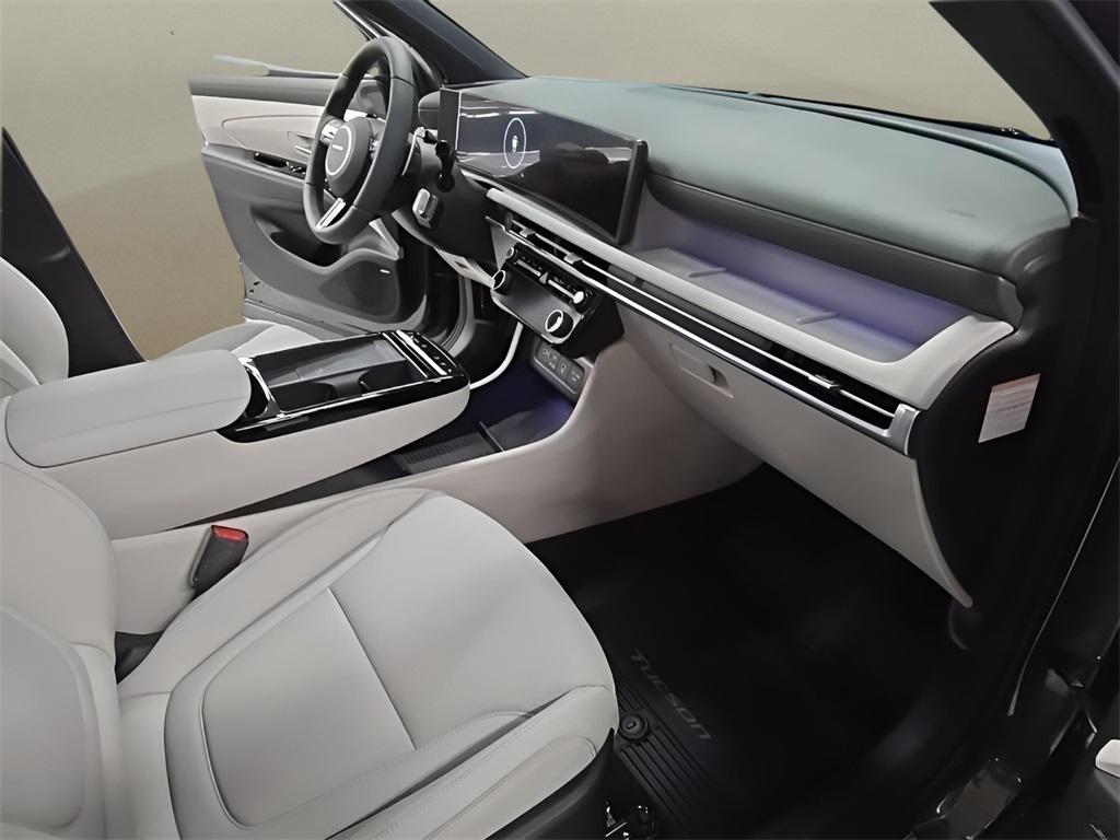 new 2026 Hyundai TUCSON Hybrid car, priced at $40,525