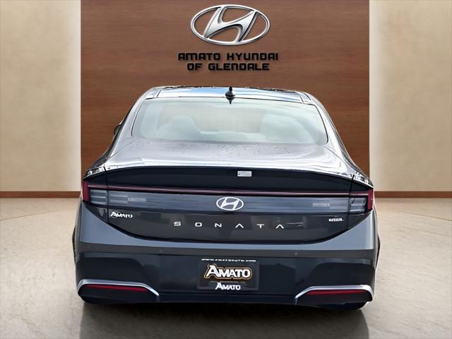 new 2025 Hyundai Sonata Hybrid car, priced at $37,423