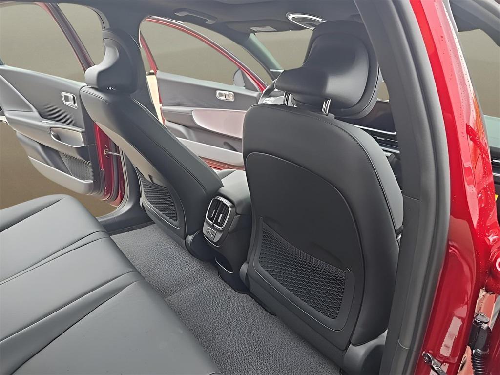 new 2025 Hyundai IONIQ 6 car, priced at $49,560