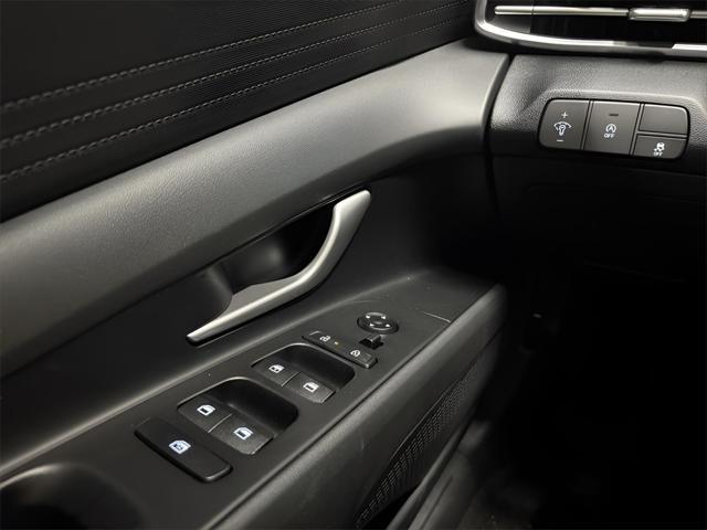 new 2025 Hyundai Elantra car, priced at $20,989