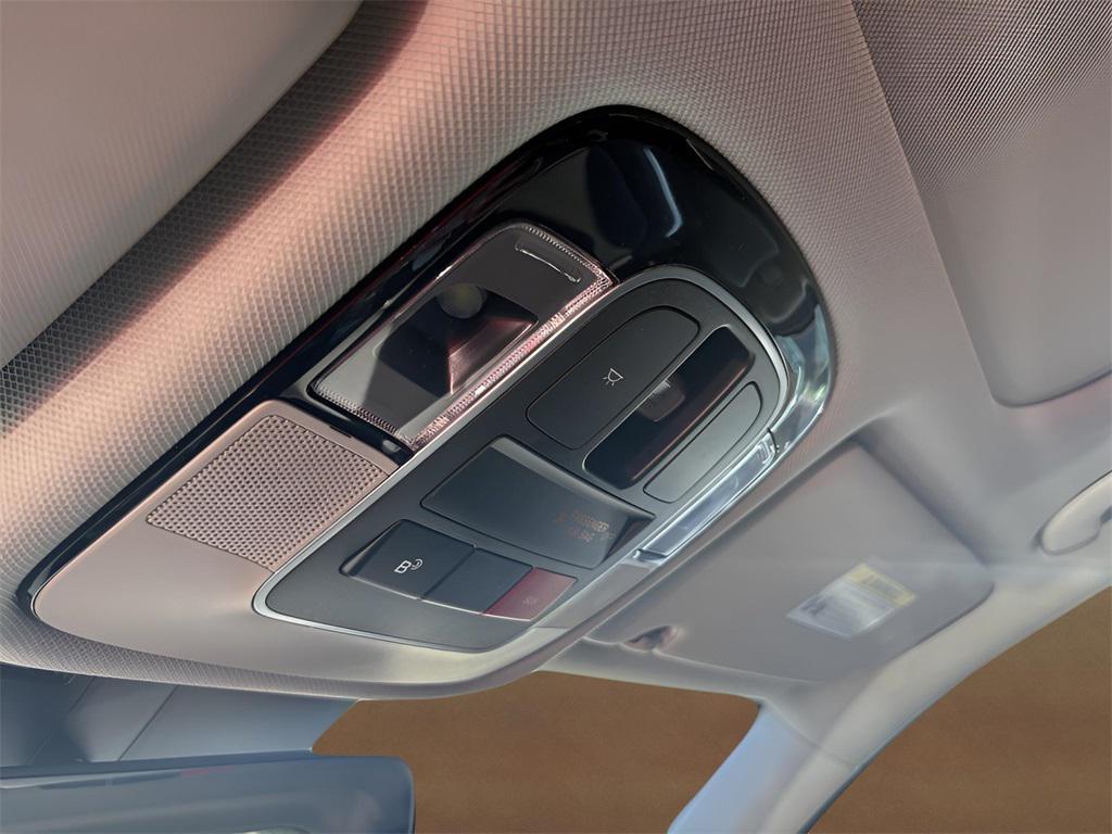 new 2025 Hyundai TUCSON Hybrid car, priced at $40,670