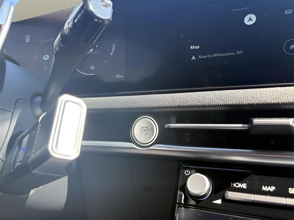 new 2025 Hyundai TUCSON Hybrid car, priced at $40,670