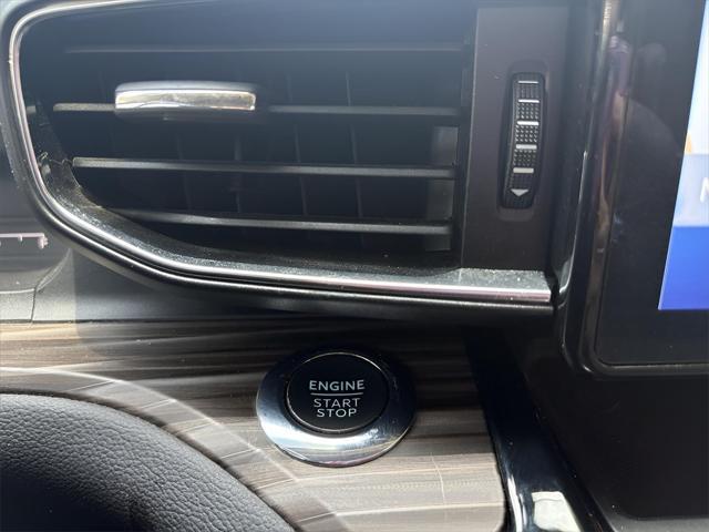 used 2022 Ford Explorer car, priced at $31,495
