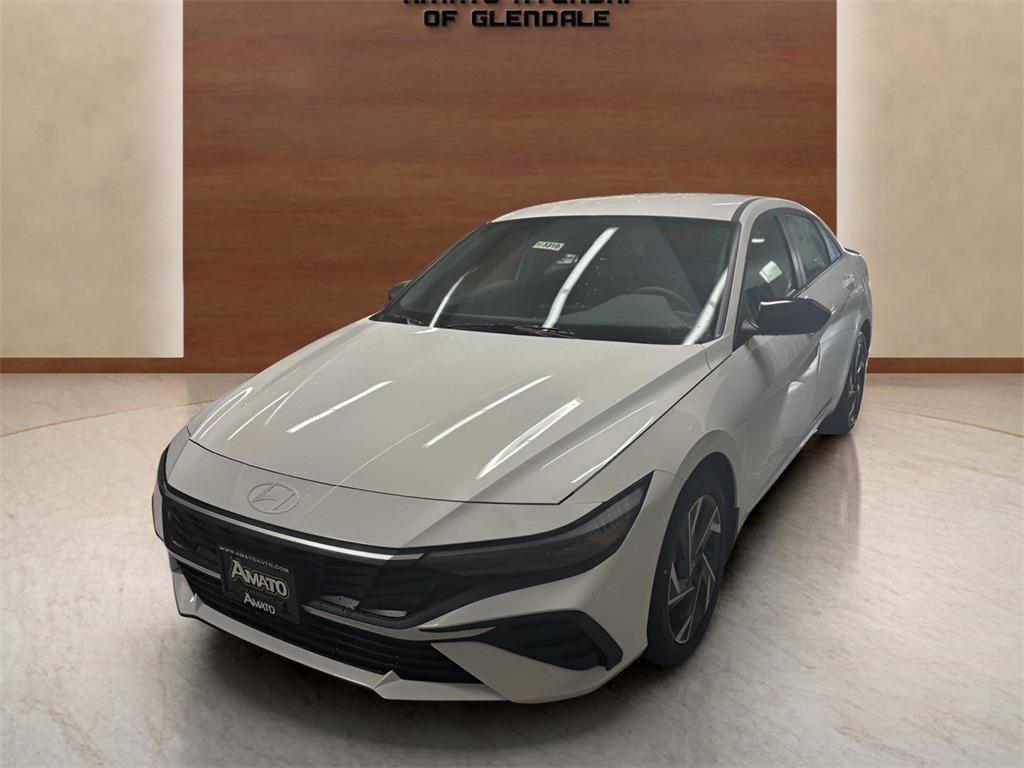 new 2025 Hyundai Elantra car, priced at $23,454