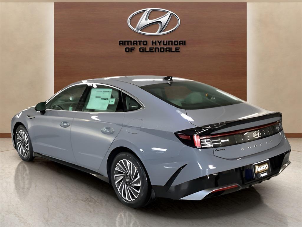 new 2025 Hyundai Sonata Hybrid car, priced at $29,540