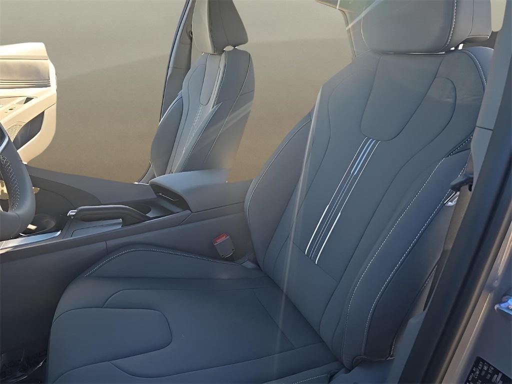 new 2025 Hyundai Elantra car, priced at $24,409