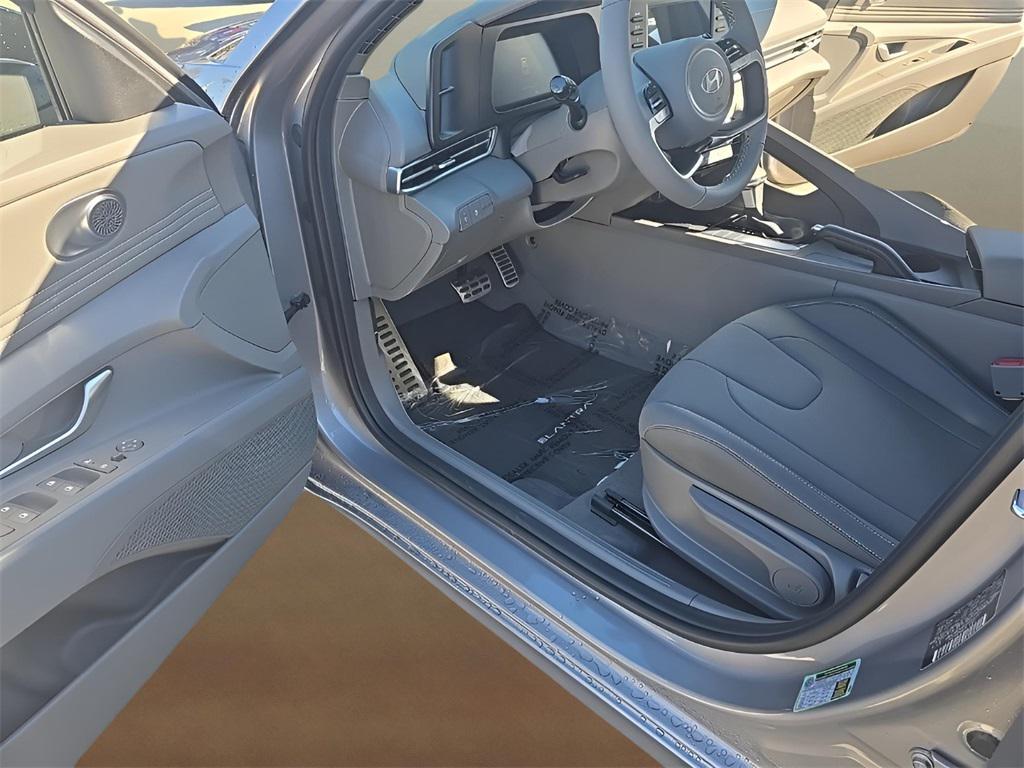 new 2025 Hyundai Elantra car, priced at $24,409