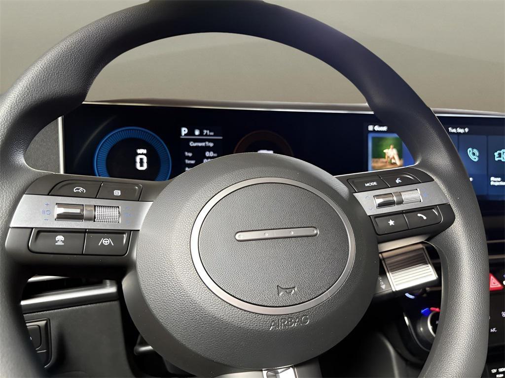 new 2025 Hyundai TUCSON Hybrid car, priced at $30,970