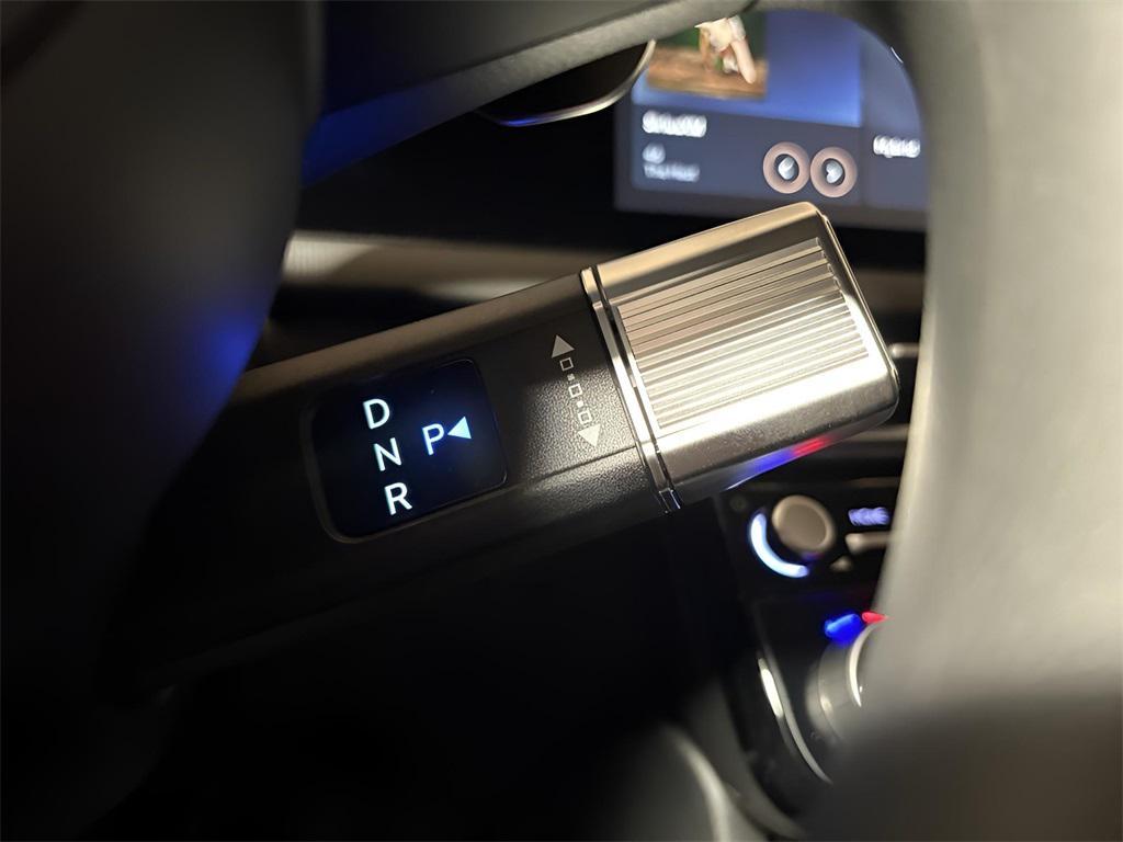 new 2025 Hyundai TUCSON Hybrid car, priced at $30,970