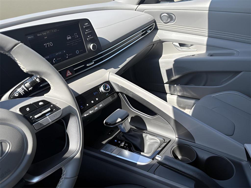 new 2025 Hyundai Elantra car, priced at $24,409
