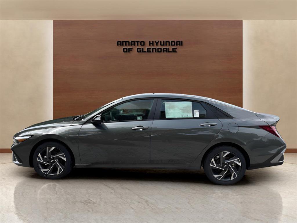 new 2025 Hyundai Elantra car, priced at $23,804