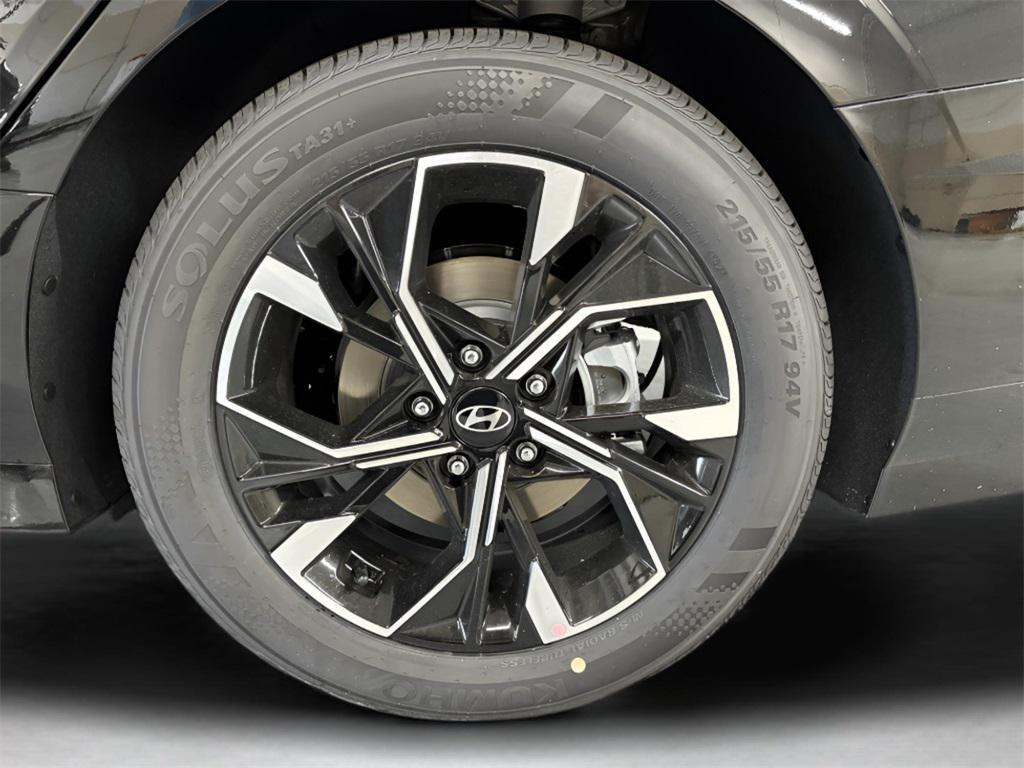 new 2025 Hyundai Sonata car, priced at $29,500