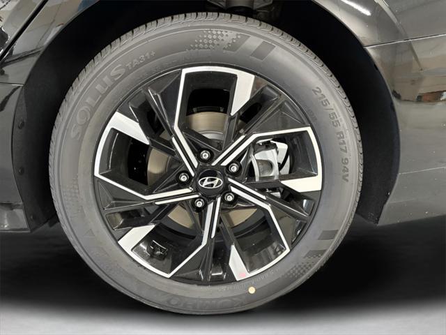 new 2025 Hyundai Sonata car, priced at $28,957