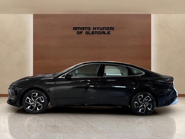 new 2025 Hyundai Sonata car, priced at $28,957