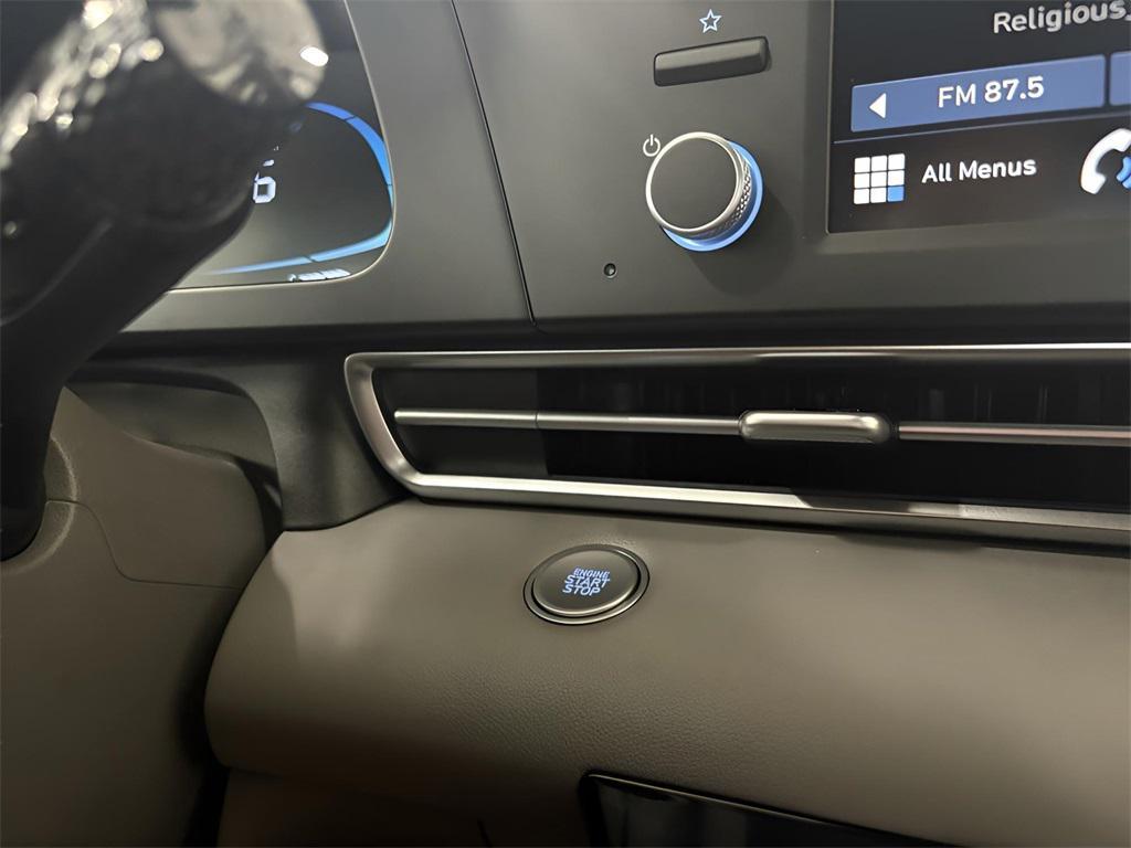 new 2025 Hyundai Elantra car, priced at $24,909