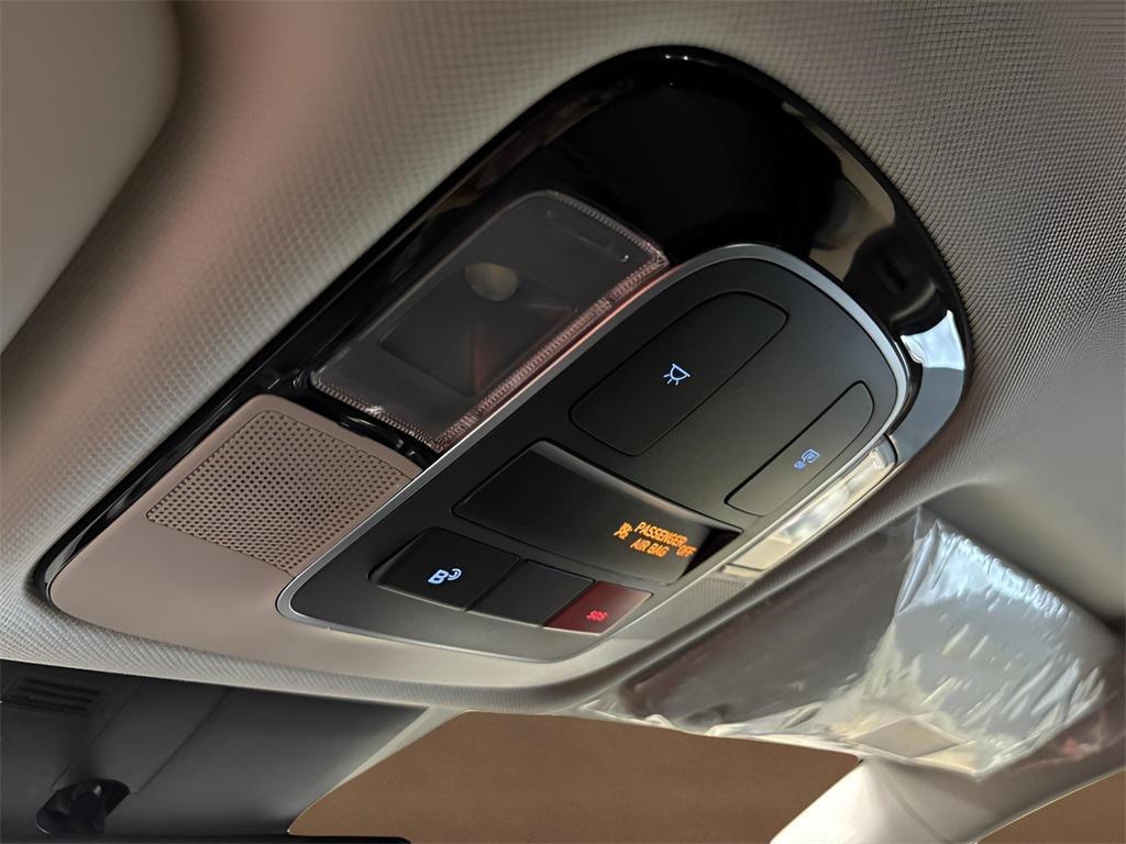 new 2025 Hyundai TUCSON Hybrid car, priced at $30,632