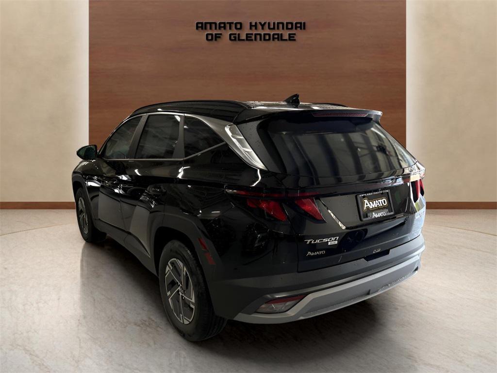 new 2025 Hyundai TUCSON Hybrid car, priced at $30,632