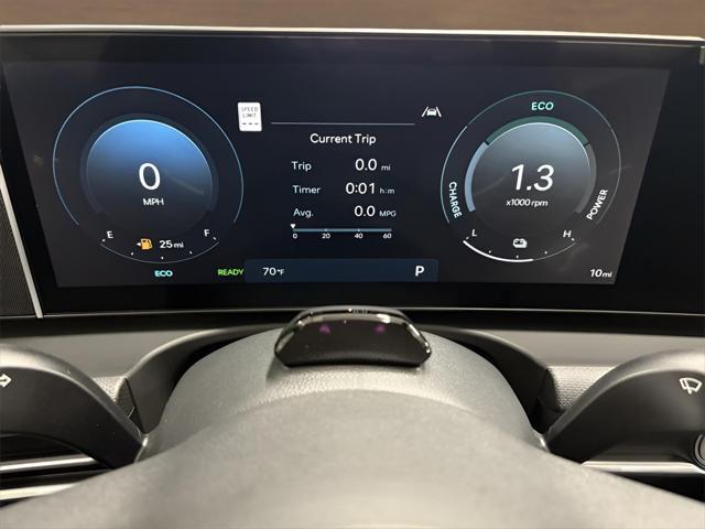 new 2025 Hyundai TUCSON Hybrid car, priced at $36,695