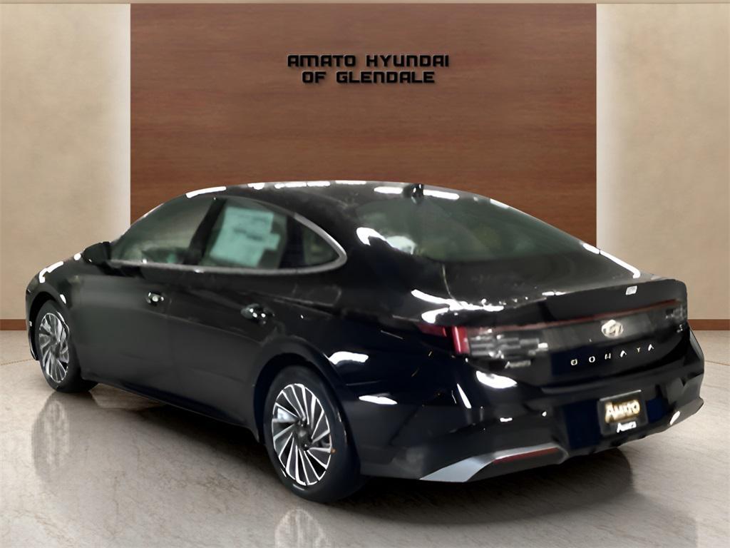 new 2025 Hyundai Sonata Hybrid car, priced at $34,958