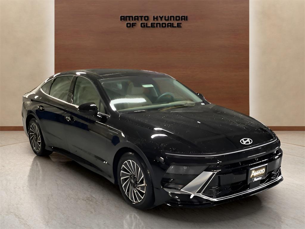new 2025 Hyundai Sonata Hybrid car, priced at $34,958