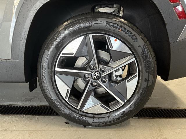 new 2025 Hyundai Tucson car, priced at $30,879