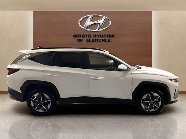 new 2025 Hyundai Tucson car, priced at $30,992