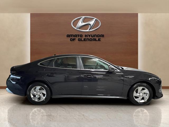 new 2025 Hyundai Sonata car, priced at $25,975