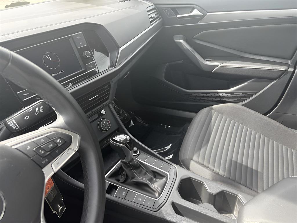 used 2024 Volkswagen Jetta car, priced at $19,997